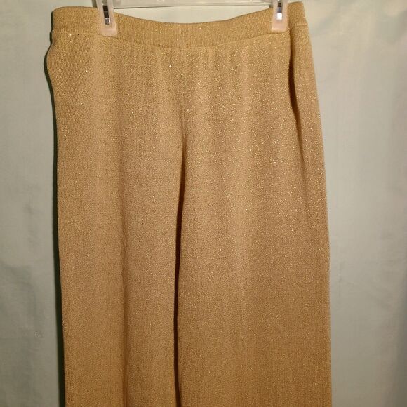 Pants - Picture 2 of 4